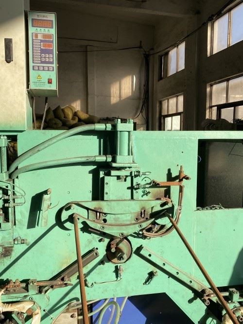 Strip Road Alloy Hanger Machine